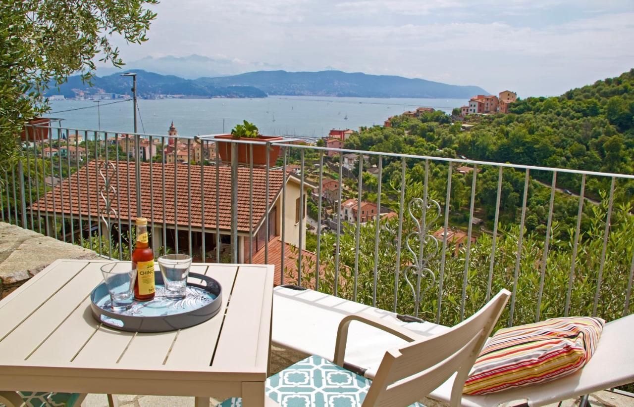 La Terrazza Con L'Ulivo - Guesthouse Con Terrazza E Vista Sul Golfo Dei Poeti La Spezia Ngoại thất bức ảnh