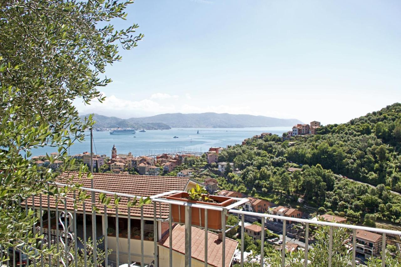La Terrazza Con L'Ulivo - Guesthouse Con Terrazza E Vista Sul Golfo Dei Poeti La Spezia Ngoại thất bức ảnh